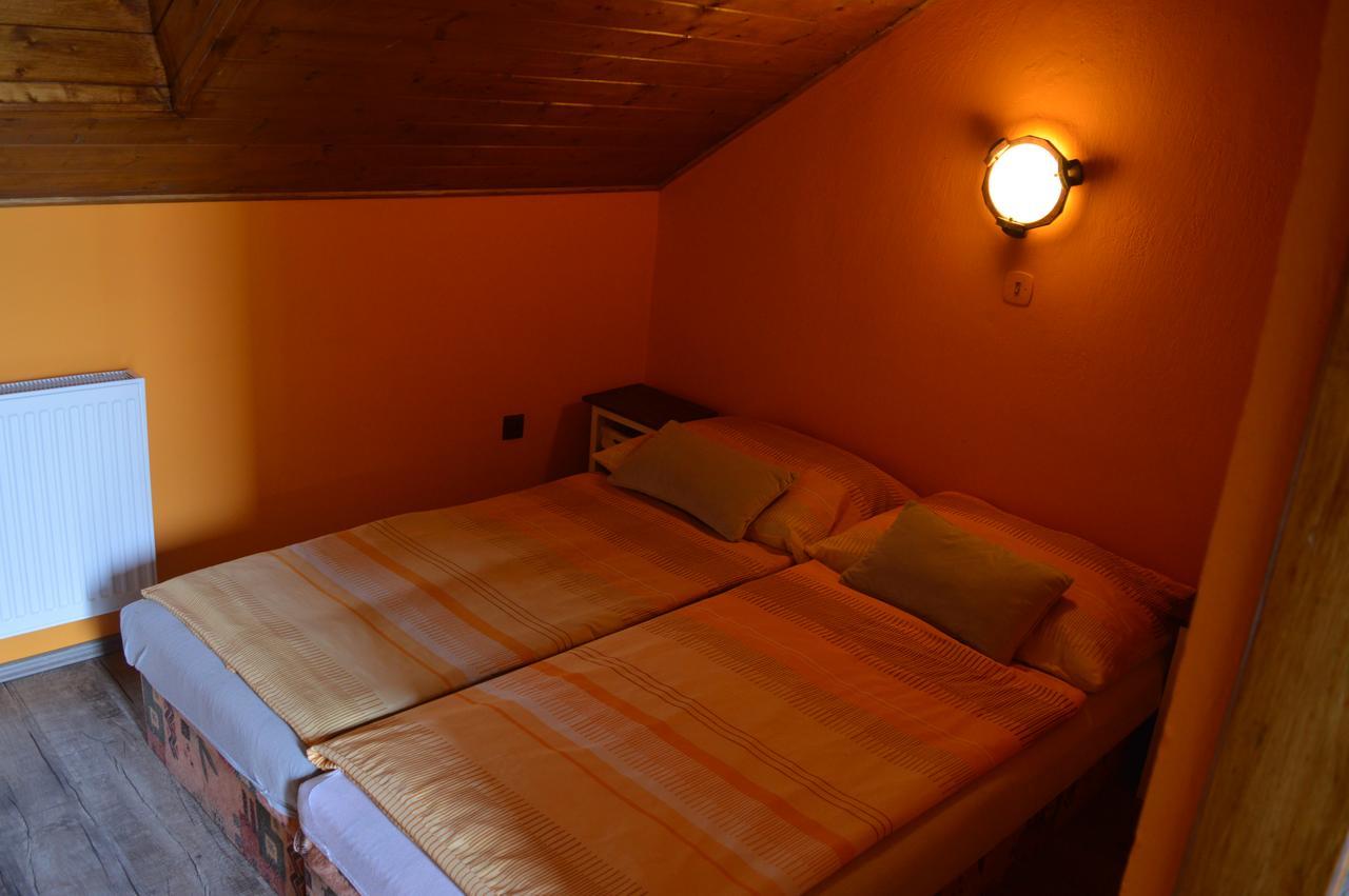 Guest House Hakluv Mlyn Hrabětice Buitenkant foto